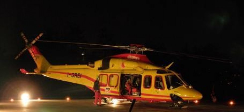Perde il controllo della moto e finisce nella scarpata, grave incidente per un 17enne